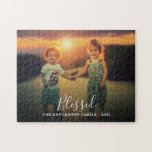Erstellen Sie Ihr eigenes Foto Gesegnetes Skript Puzzle<br><div class="desc">Machen Sie Ihr eigenes schönstes Familienrätsel Foto,  Gesegnetes Skript-Rätsel. Das Puzzle Puzzle für Fotos nach Maß Sie können es personalisieren und Ihr schönstes Foto,  Text,  Name und Jahr hinzufügen. Großer Spaß !</div>