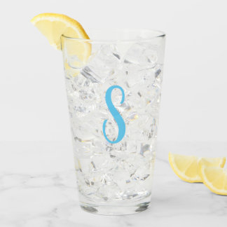Erstellen Sie Ihr eigenes individuelles Monogramm- Glas