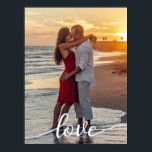 Erstellen Sie Ihr eigenes Liebe Script Romantic Co Poster<br><div class="desc">Unsere Hochzeitskollektion ist vollständig anpassbar, sodass Sie Ihre eigenen Hochzeitsdetails, Namen und Hochzeitsdatum hinzufügen können, um es wirklich personalisiert und einzigartig zu machen. Mit einer Reihe von Fotokarten, wie z.B. Hochzeitsankündigungen, Save the Dates und Wedding Invitations, können Sie es ganz einfach zu sich selbst machen und ein einheitliches Aussehen für...</div>