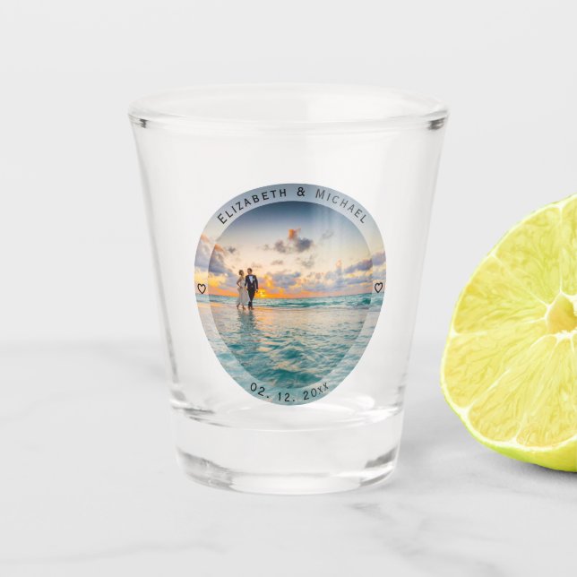 Erstellen Sie Ihr eigenes unvergessliches Hochzeit Schnapsglas (Vorderseite)