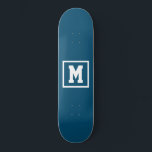 Erstellen Sie Ihre eigene Monogram-Vorlage blau un Skateboard<br><div class="desc">Erstellen Sie Ihre eigene Monogram Template Blue und White Skateboard. Fügen Sie das Monogramm einfach in weißer Farbe auf dunklem Hintergrund ein und wählen Sie den Decktyp aus dem Menü Optionen.</div>