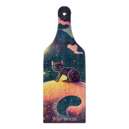 Erstellen Sie Ihre eigene mystische Schwarzkatzenl Schneidebrett