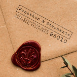 Erstellen Sie Ihre eigene Retro-Rücksendeadresse f Gummistempel<br><div class="desc">Erstellen Sie Ihre eigene Retro Rücksendeadresse Gummi Briefmarke mit dieser Vorlage von Invintage. Inspiriert durch das Aussehen Vintager Schreibmaschinen ist dieses Design-Typografie einzigartig! Fügen Sie Ihren Partnernamen und Ihre Adresse in diese Vorlage ein und beobachten Sie, wie sie zum Leben erweckt wird. Wählen Sie dann die richtige Farbe und Briefmarke...</div>