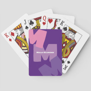 Erstellen Sie lila Spielkarten mit ihrem Namen