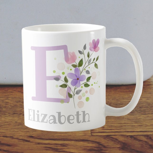 Erster Anfangsbuchstabe Plus Name Elizabeth mit Bl Kaffeetasse (Von Creator hochgeladen)