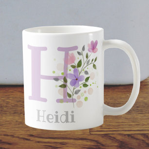 Erster Anfangsbuchstabe plus Name Heidi mit Blumen Kaffeetasse