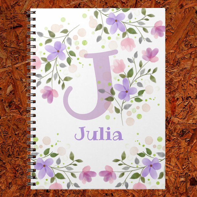 Erster Anfangsbuchstabe plus Name Julia mit Blumen Notizblock (Von Creator hochgeladen)