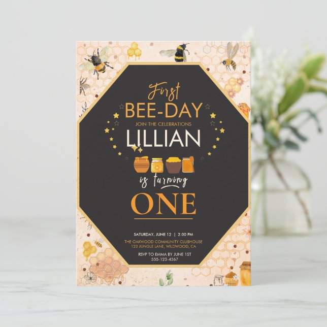 Erster Bee-Tag Erster Geburtstag  Einladung (Stehend Vorderseite)