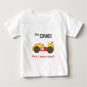 Erster Geburtstag, Rennwagen, lustiger Text Baby T-shirt