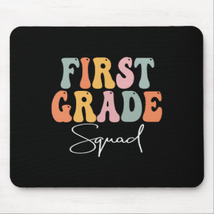 Erster Grade Squad Retro Groovy Vintag erster Tag Mousepad