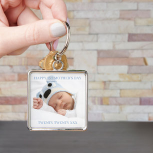 Erster Muttertag Benutzerdefiniertes Jahr und Baby Schlüsselanhänger