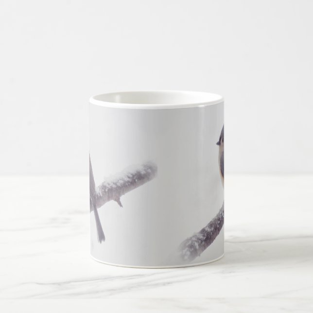 Erster Schnee - büscheliger Titmouse-Vögel Kaffeetasse (Mittel)