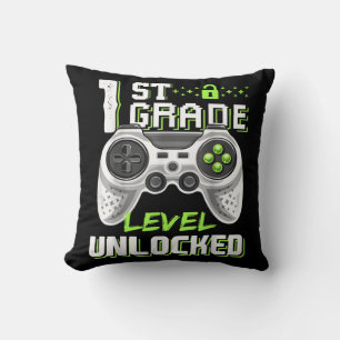 Erster Schultag des ungesperrten Gamers Kissen