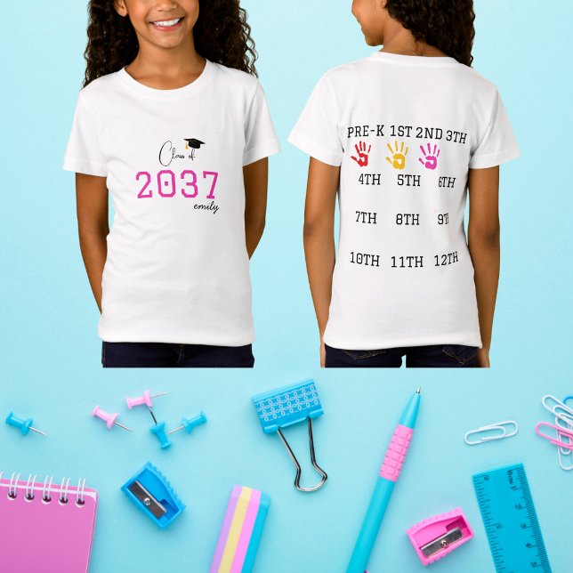 Erster Schultag, Klasse 2037 Handprint T-Shirt (Von Creator hochgeladen)