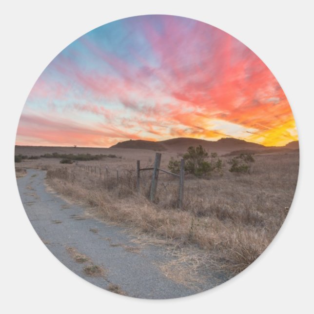 Erster Sonnenuntergang des Tages Runder Aufkleber (Vorderseite)