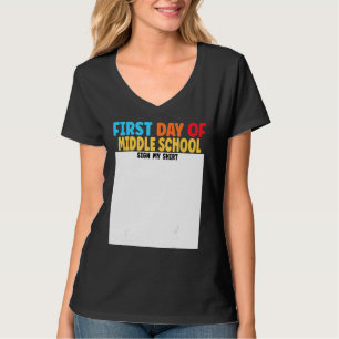 Erster Tag der Mittelschule, unterschreibe meinen  T-Shirt