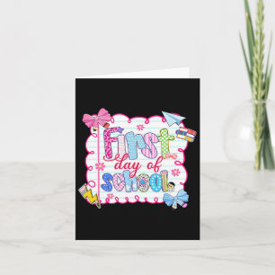 Erster Tag der Preppy Coquette Bow zurück zu SC Karte