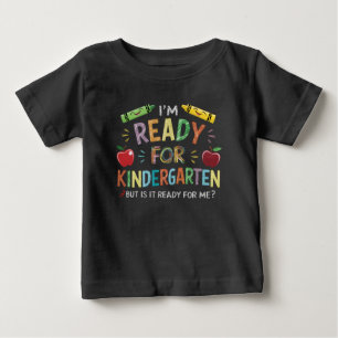 Erster Tag der Vorschule für Kinder macht Spaß, zu Baby T-shirt