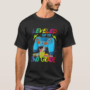 Erster Tag des Video-Spiel der Schule 2. Stufe bis T-Shirt