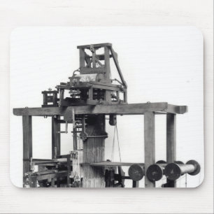 Erster völlig automatisierter Webstuhl Mousepad