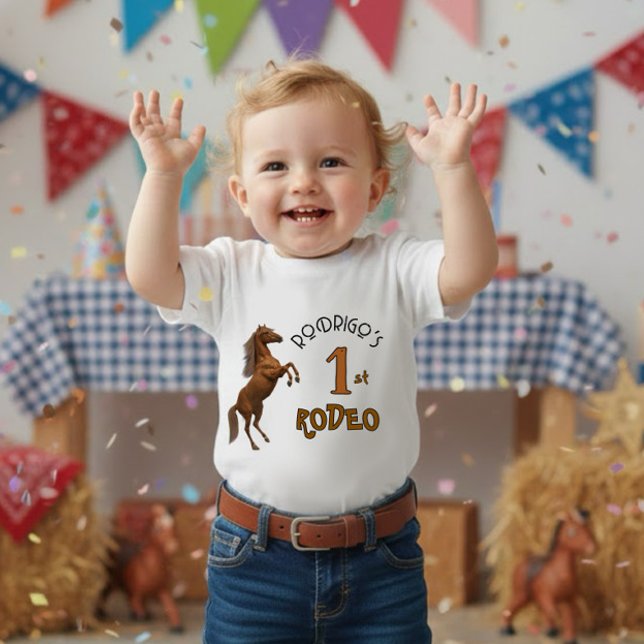 Erstes Rodeo Baby T-shirt (Von Creator hochgeladen)