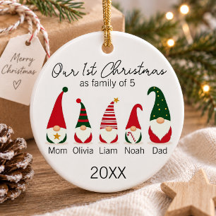 Erstes Weihnachten Familie mit fünf Gnome Skandina Keramik Ornament