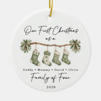 Erstes Weihnachten Familie mit vier Personen nach Keramik Ornament