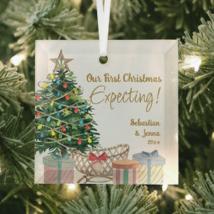 Erstes Weihnachten in Erwartung Weihnachtsbaum und Ornament Aus Glas