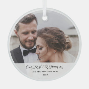 Erstes Weihnachten nach der Hochzeit auf Hochzeits Ornament Aus Glas