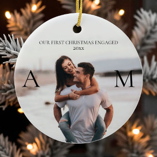Erstes Weihnachten Verlobt Modernes Paar 2 Foto Keramik Ornament