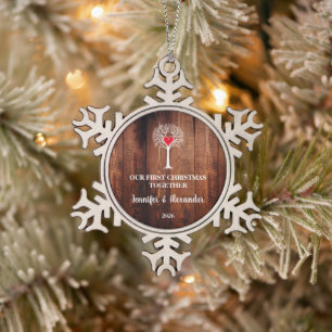 Erstes Weihnachten zusammen Liebesbaum rustikales  Schneeflocken Zinn-Ornament