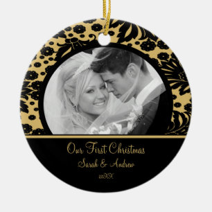 Erstes Weihnachtsverzierungs-Foto-Gold u. hinterer Keramikornament