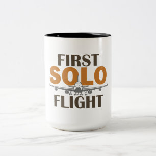 Erstflug mit Solo Zweifarbige Tasse