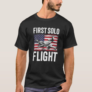 Erstflug von Flugzeug-Piloten mit Solo T-Shirt