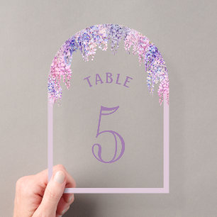 Erstkommunion-Tischnummer aus Acryl mit Wisterienb Acryleinladungen