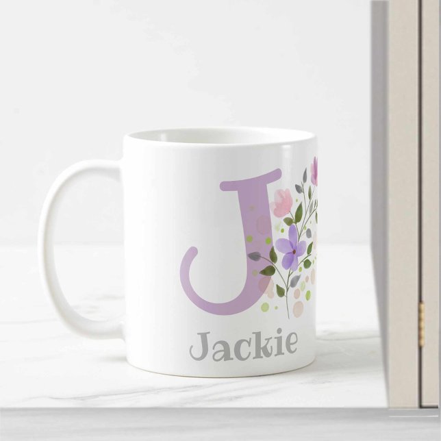 Erstmalige Plus-Bezeichnung Jackie mit Blume Kaffeetasse (Von Creator hochgeladen)