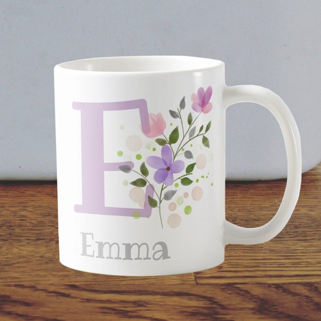 Erstmaliger Name Emma mit Blume Kaffeetasse (Von Creator hochgeladen)