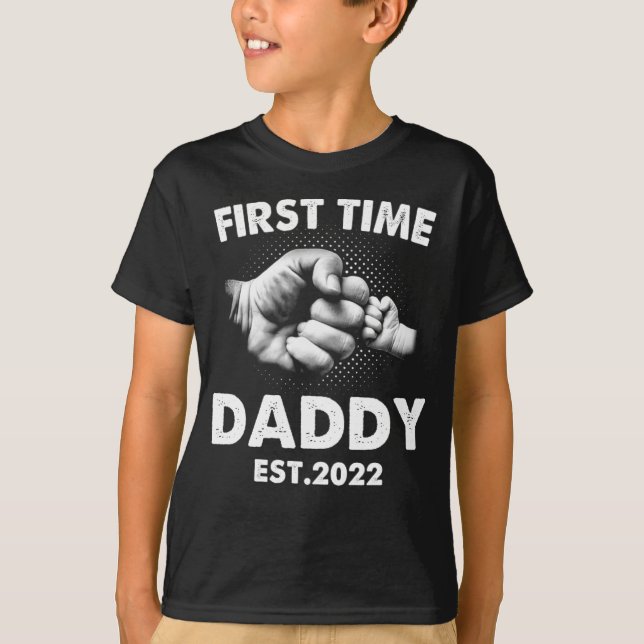 Erstmals Daddy New Dad Est 2022 Funny Vathers T-Shirt (Vorderseite)