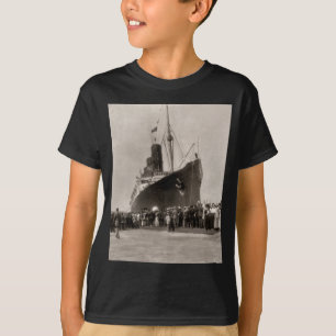 Erstreise von EffektivwertLusitania, 13 Septemeber T-Shirt