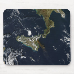 Eruption des Ätna in Sizilien Mousepad