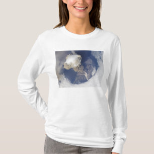 Eruption von Sarychev Vulkan T-Shirt