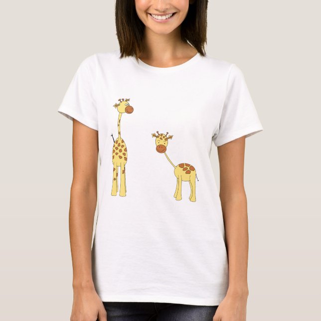 Erwachsener und Baby-Giraffe. Cartoon T-Shirt (Vorderseite)