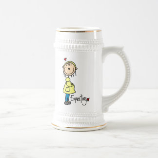 Erwartung der Baby-T - Shirts und der Geschenke Bierglas