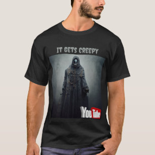 Es bekommt gruseliges T-Shirt