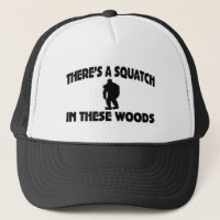 Es gibt ein Squatch in diesem Holz