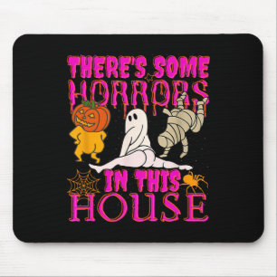 Es gibt einige Horror in diesem Haus Ghost Pumpkin Mousepad