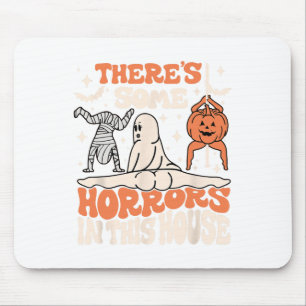 Es gibt einige Horror in diesem Haus Ghost Pumpkin Mousepad
