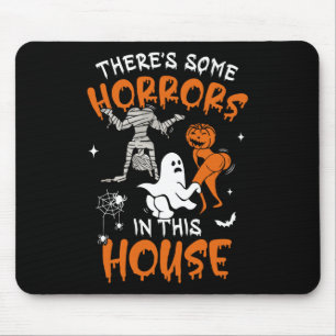 Es gibt einige Horror in diesem Haus Ghost Pumpkin Mousepad
