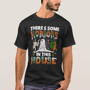 Es gibt einige Horror in diesem Haus Ghost Pumpkin T-Shirt