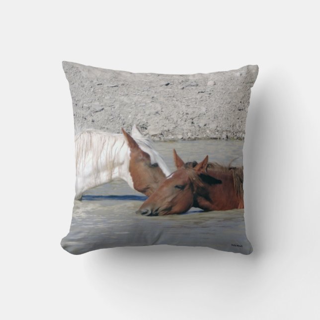 Es ist 5 Uhr irgendwo Kissen (Vorderseite)